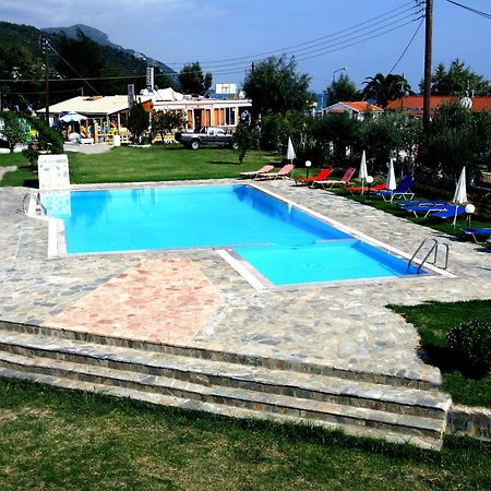 Aggelos Family Hotel Moraítika Kültér fotó
