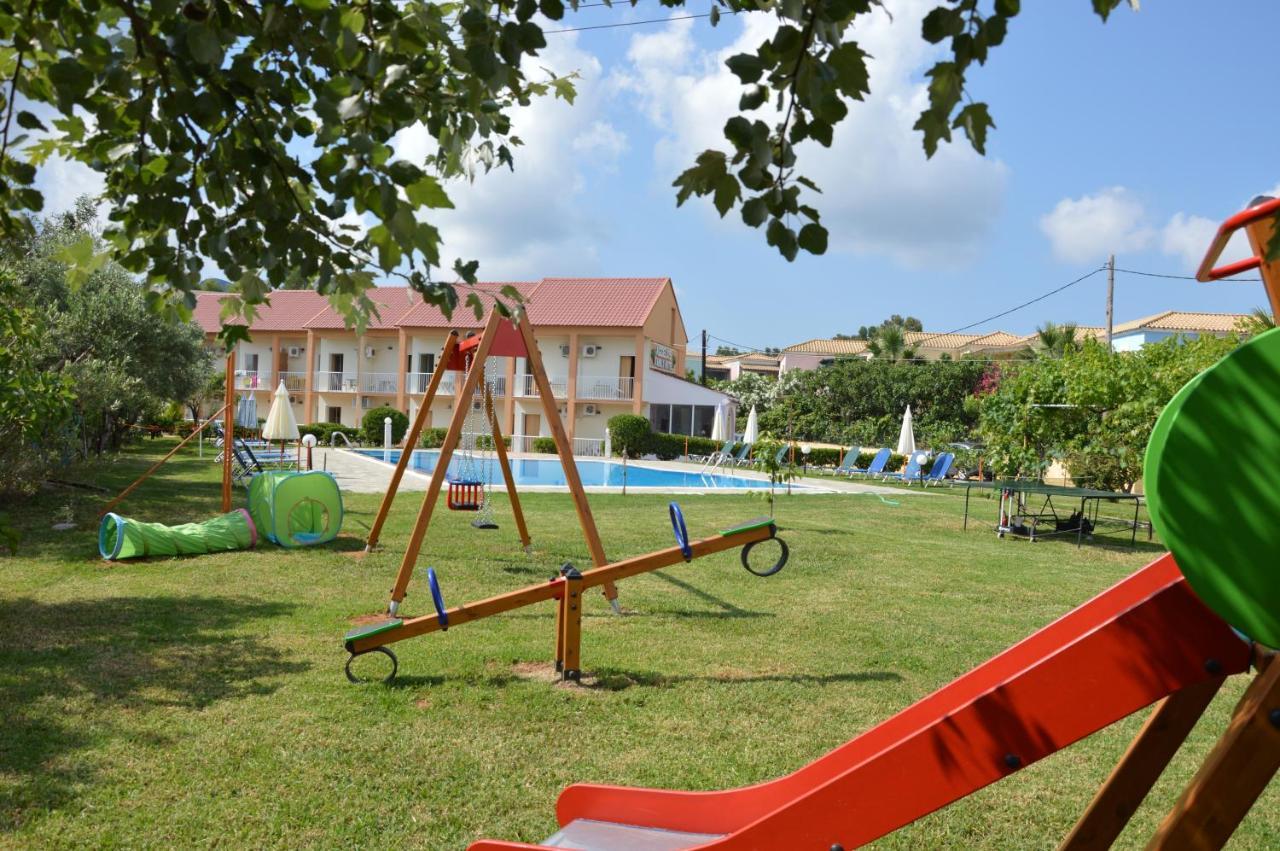 Aggelos Family Hotel Moraítika Kültér fotó