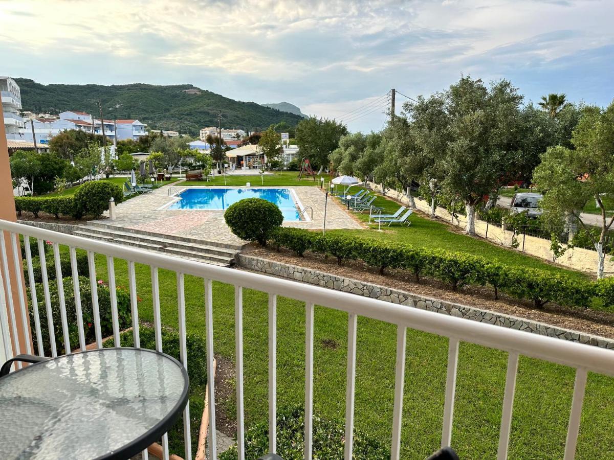 Aggelos Family Hotel Moraítika Kültér fotó