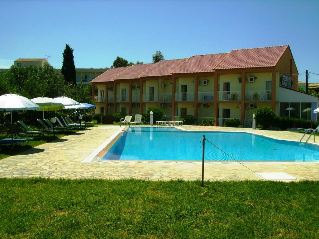 Aggelos Family Hotel Moraítika Kültér fotó