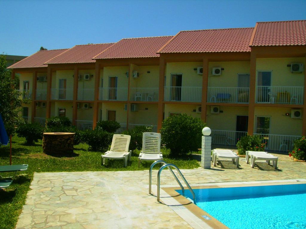 Aggelos Family Hotel Moraítika Kültér fotó