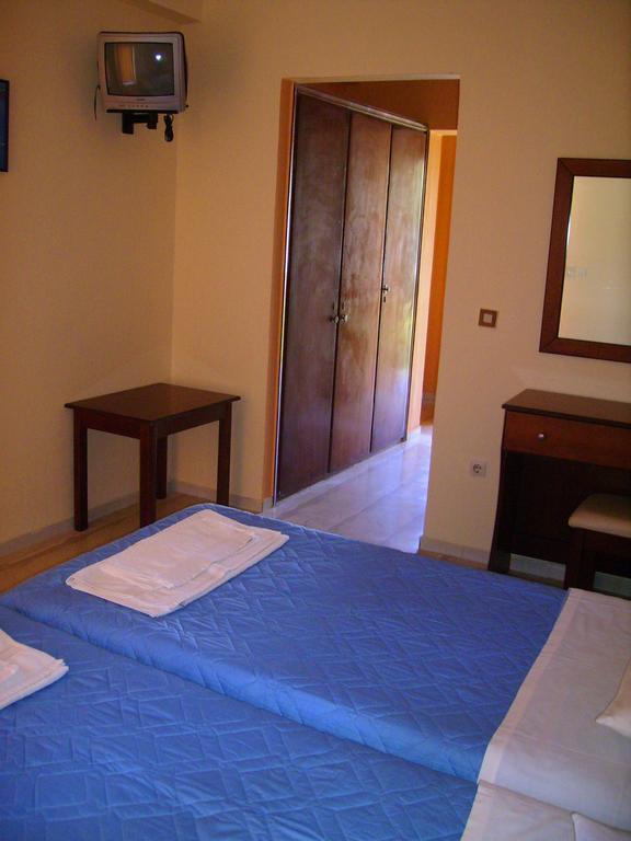 Aggelos Family Hotel Moraítika Kültér fotó