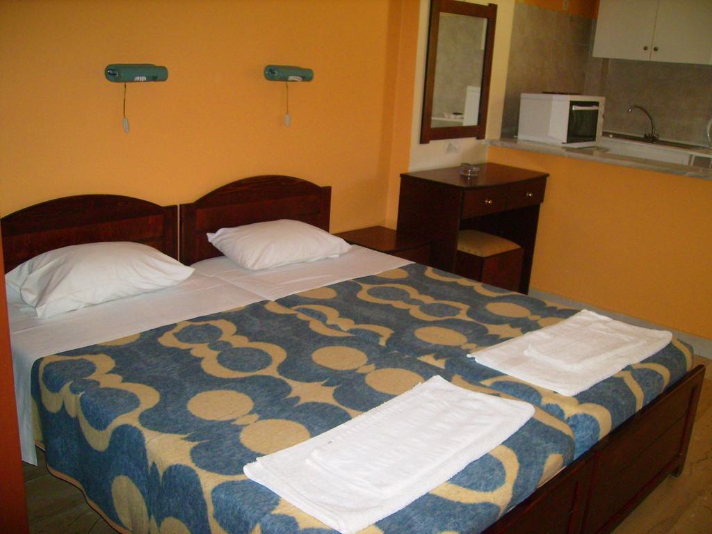 Aggelos Family Hotel Moraítika Kültér fotó